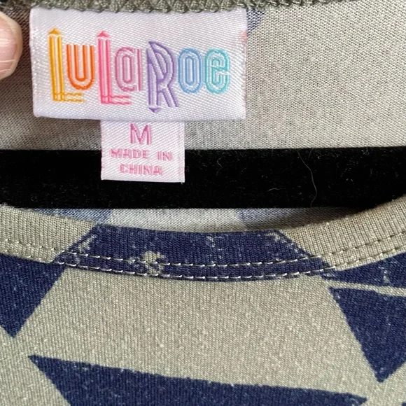 ✂️Used Medium LuLaRoe Carly Dress✂️ - Picture 3 of 5